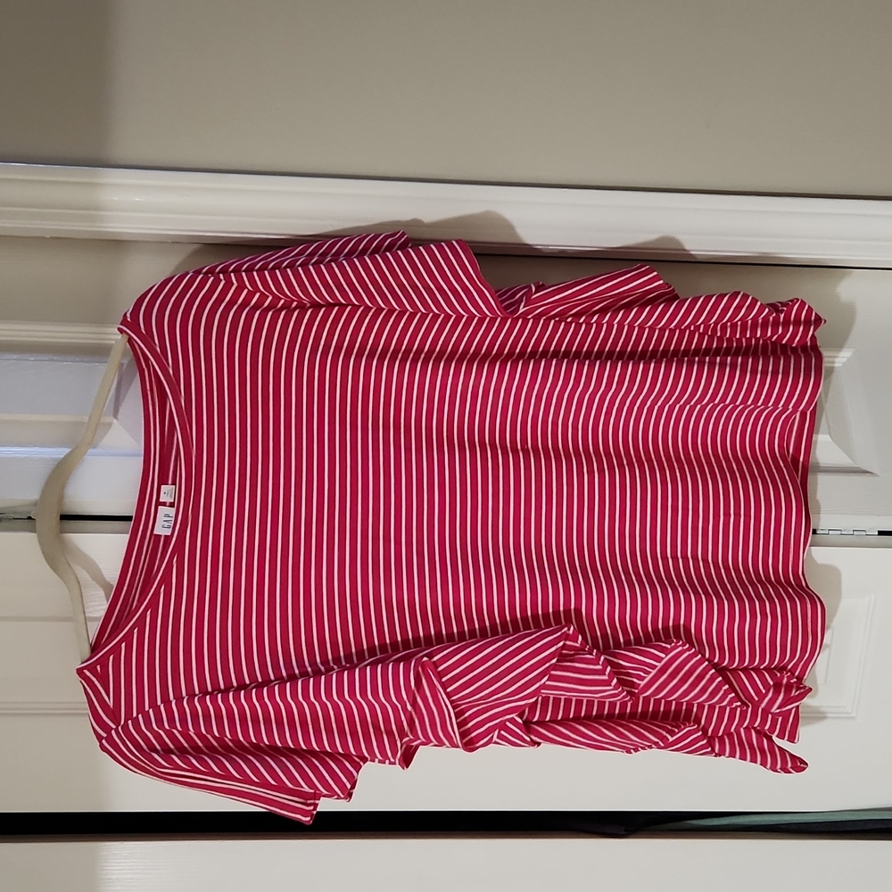 Gap top